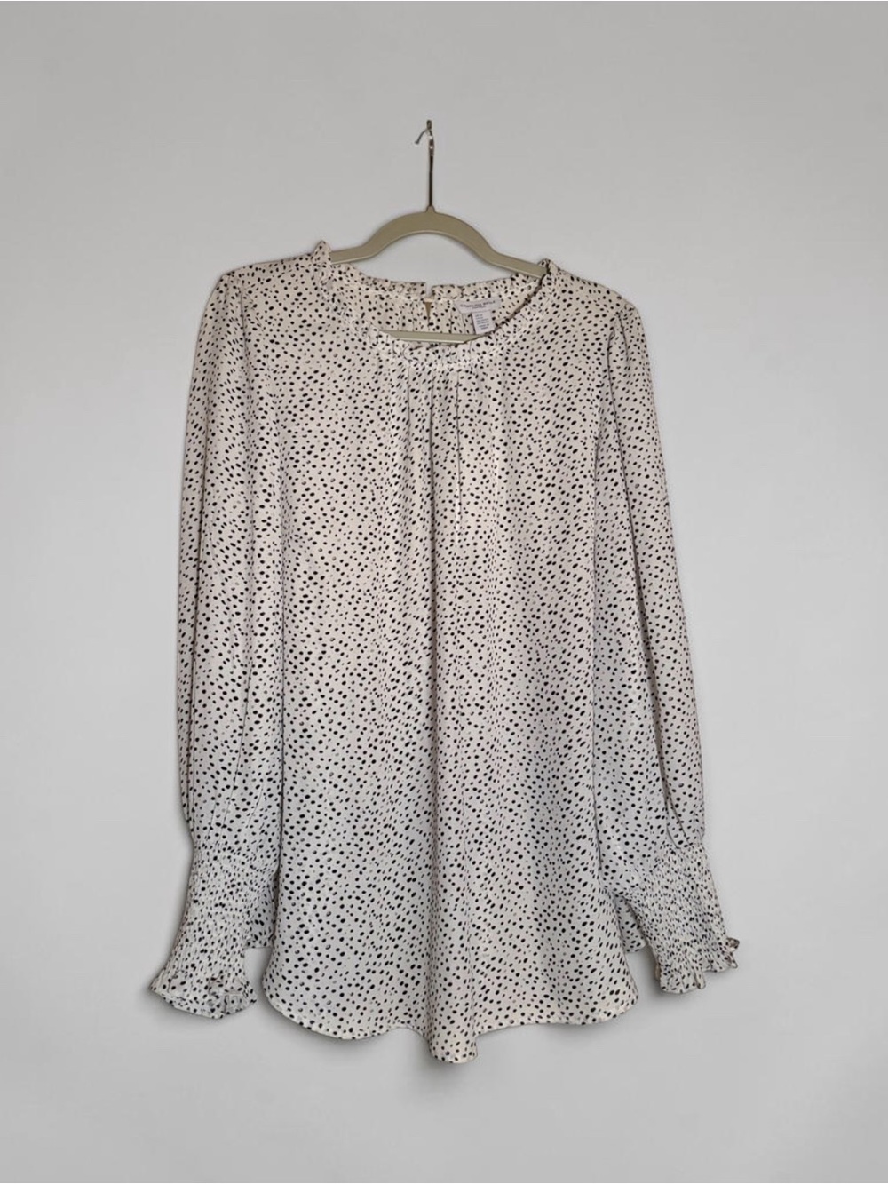 NWT Carolina Belle 2X NWT Dot Ruffle Neck Smocked Blouse Top White Black